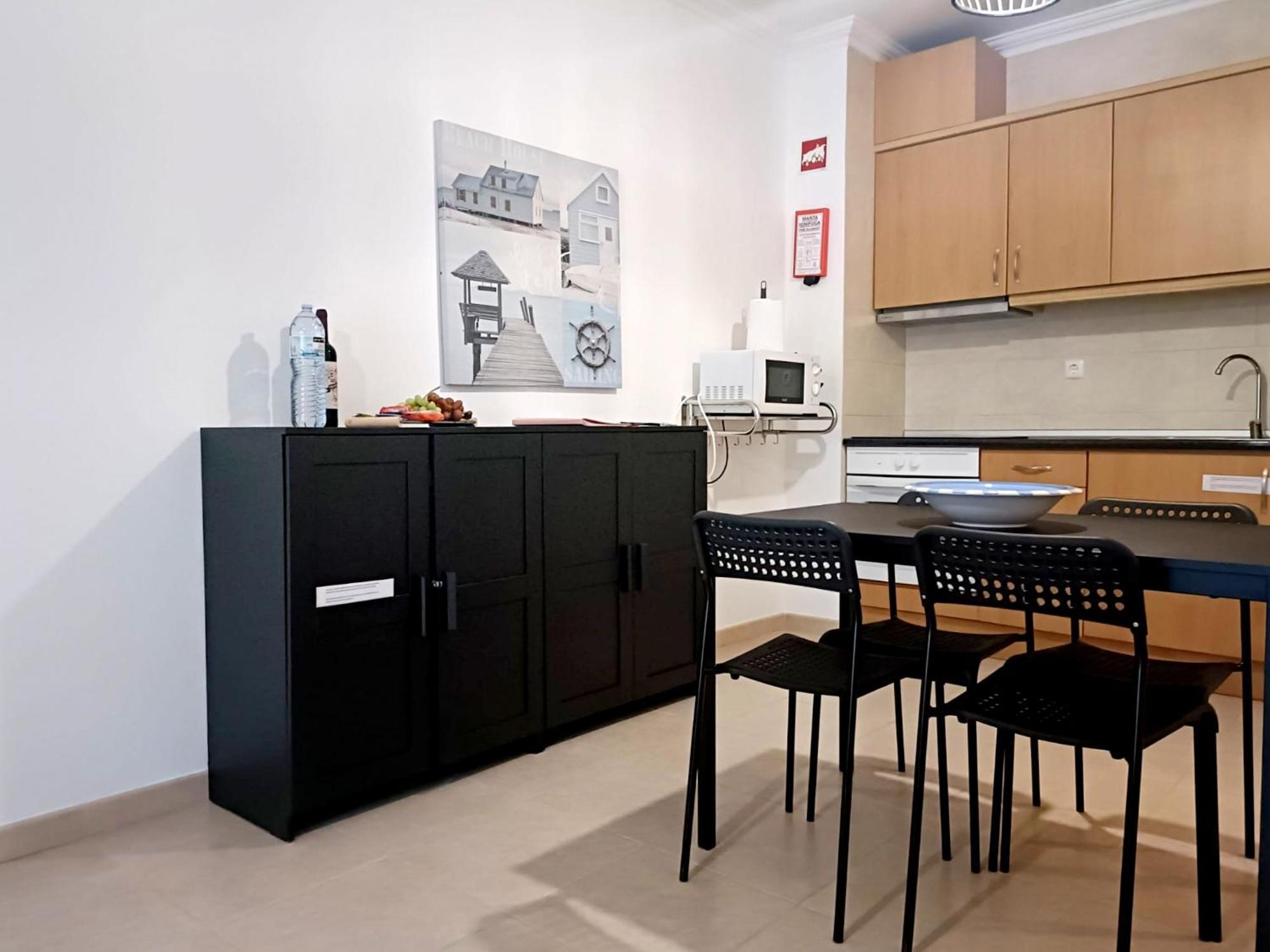 Flamingo Residence Apartment - Wifi/Pool/Netflix ポルティマン エクステリア 写真