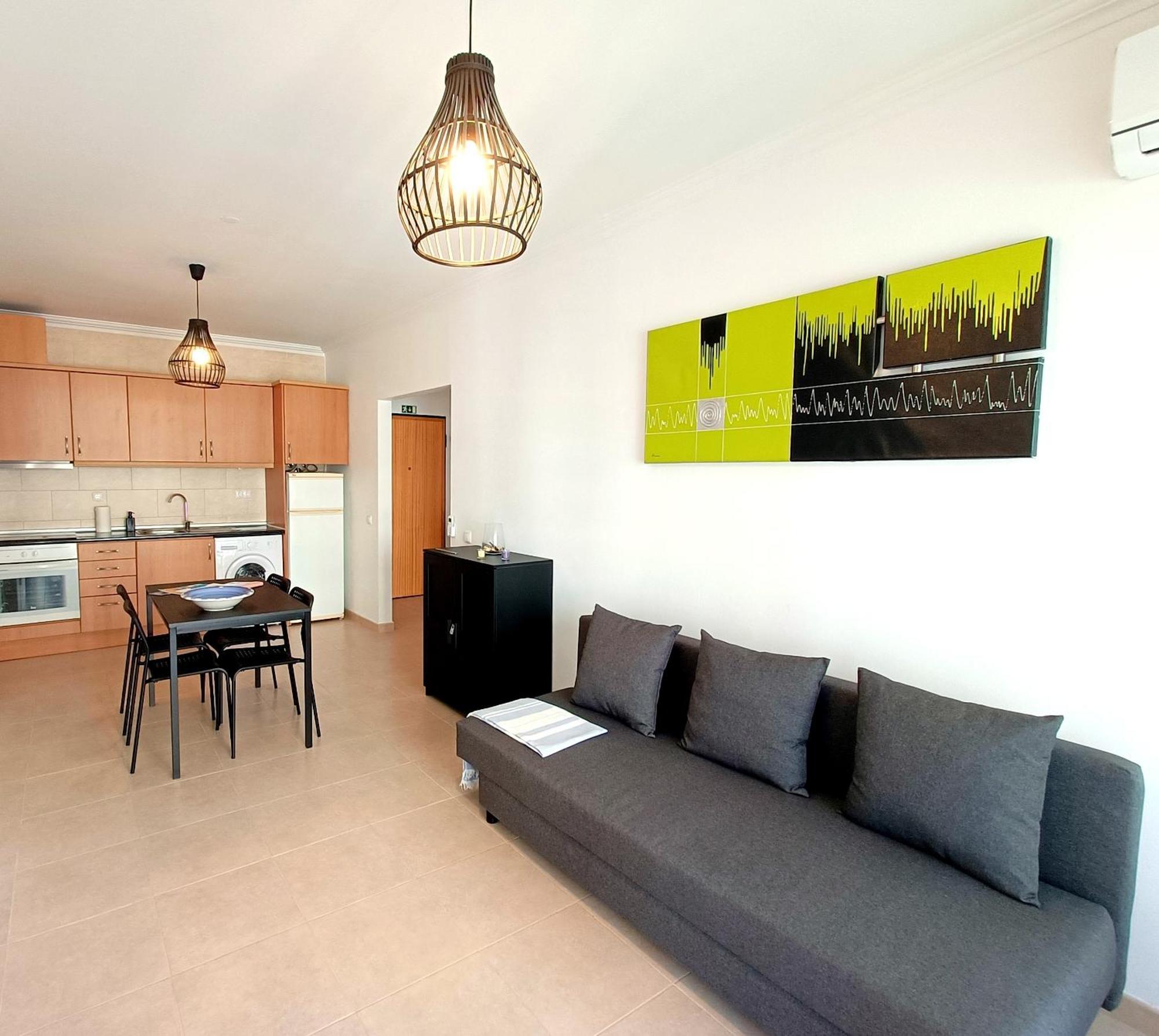 Flamingo Residence Apartment - Wifi/Pool/Netflix ポルティマン エクステリア 写真